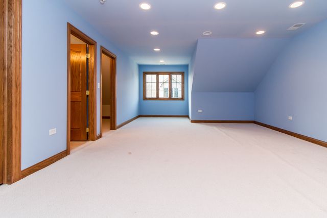 10759 Winterset